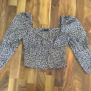 Zara Woman’s Size S Leopard Print Puff Sleeve Top